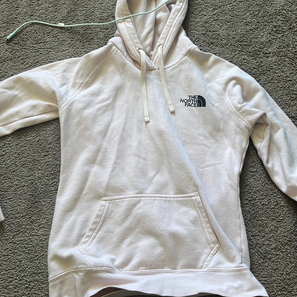 North face pull over hoodie